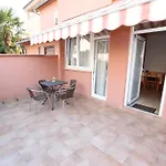 Sturago شقة