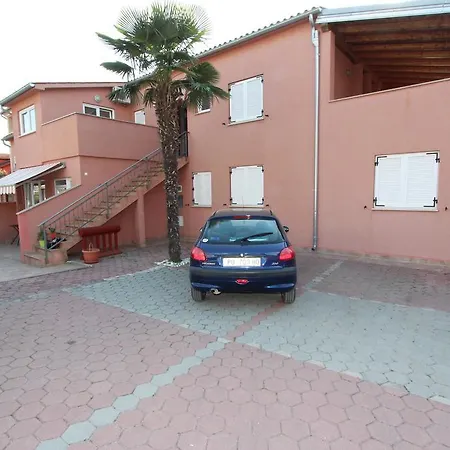 Appartamento Sturago Rovigno